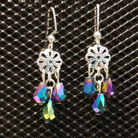 Silver medallion short chandelier earrings - Picture 1 of 6